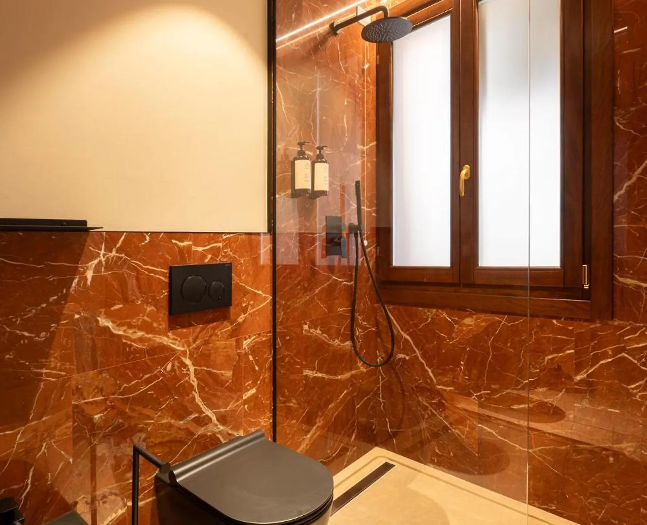 Design Apartment San Marco Venice 0*,  Italy