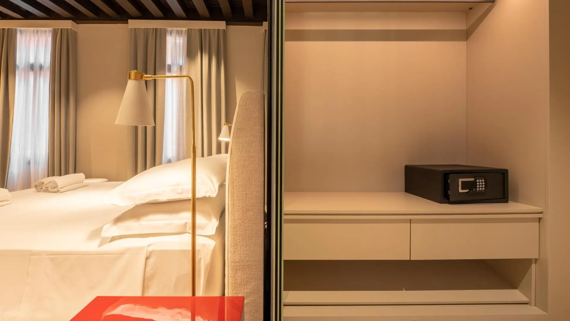 Design Apartment San Marco Venice Italy